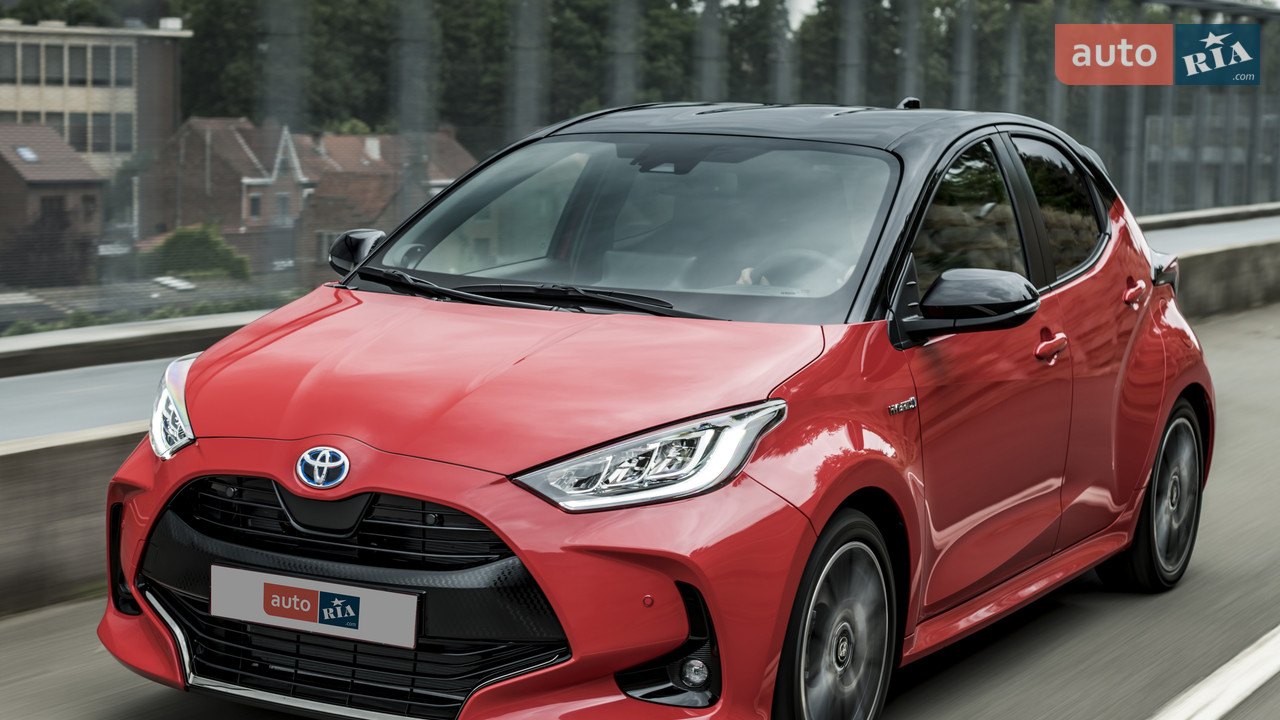Новий Toyota Yaris 4 поколение хетчбек - фото 4