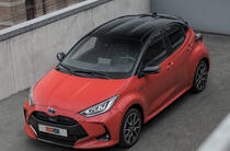 Новий Toyota Yaris 4 поколение хетчбек - фото 10