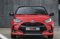 Новий Toyota Yaris 4 поколение хетчбек - фото 5