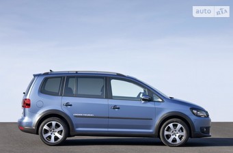 Volkswagen Cross Touran