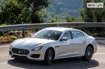 Maserati Quattroporte