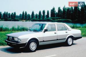 Alfa Romeo 6-119 I поколение Седан