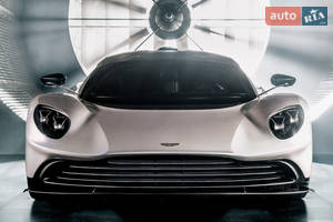 Aston Martin valhalla I поколение Купе