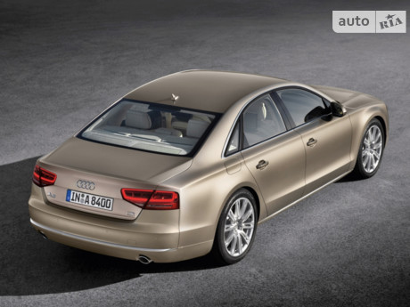 Audi A8 2011