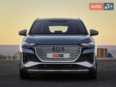 Audi Q4 e-tron 2025 Creative