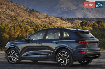Audi Q6 e-tron Performance 100 kWh (387 к.с.) Quattro S-Line