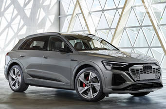 Audi Q8 e-tron 2024 Base