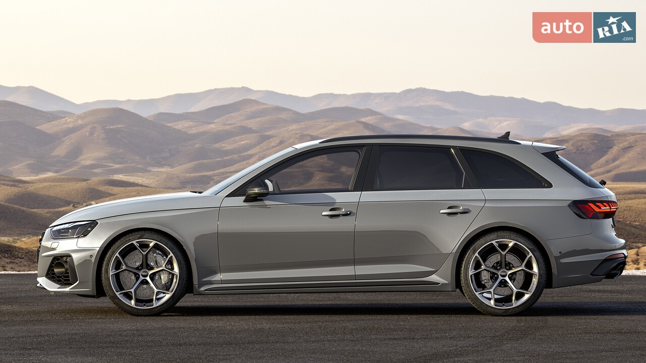 Audi RS4 B9 (FL) универсал - фото 2