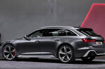 Новый Audi RS6 C8 универсал - фото 7