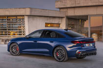 Новый  S5 B10 лифтбэк - фото 10