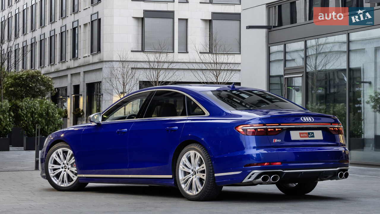 Новый Audi S8 D5 (FL) седан - фото 6