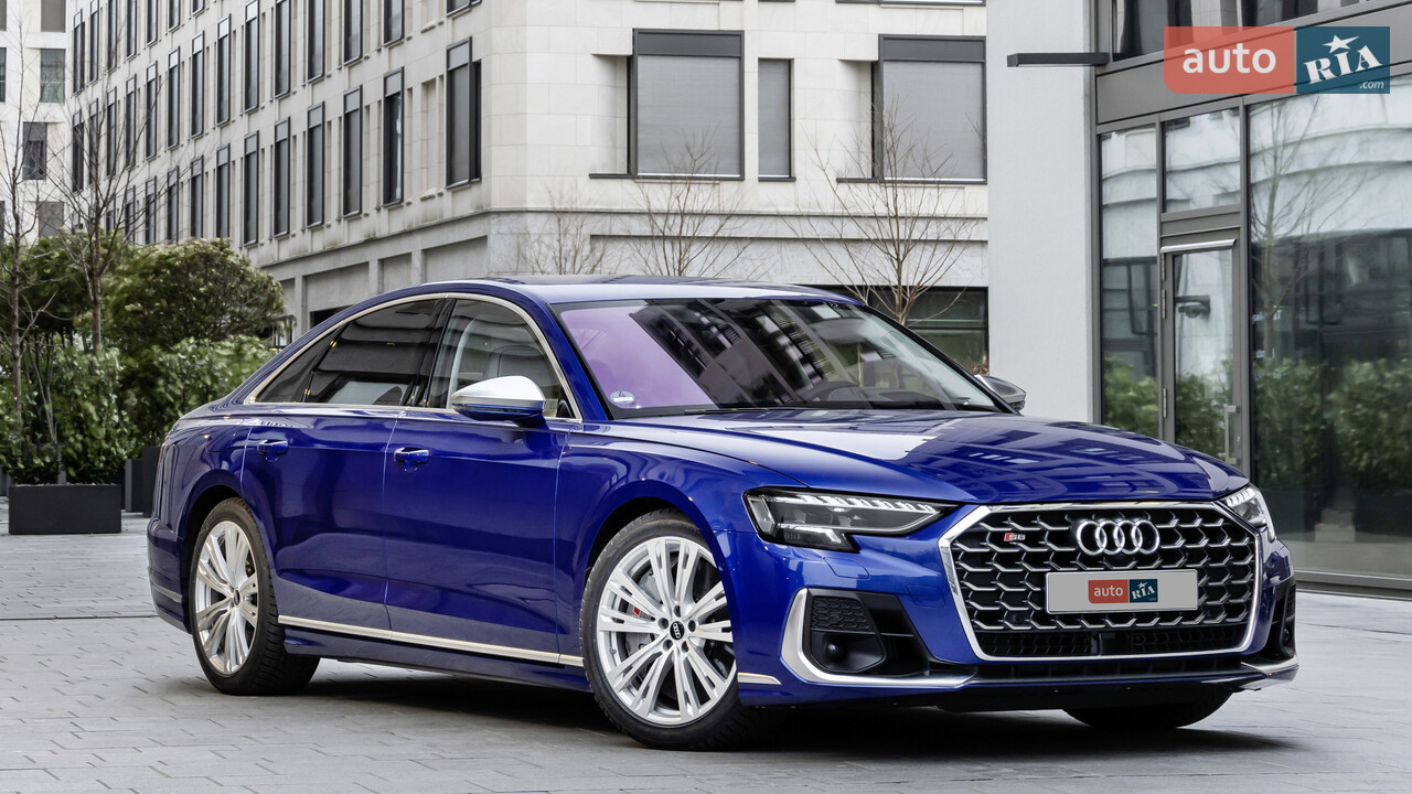 Новый Audi S8 D5 (FL) седан - фото 3
