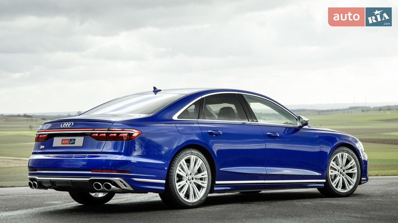 Новый Audi S8 D5 (FL) седан - фото 2