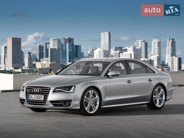 Audi S8