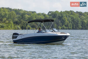 Bayliner vr6-bowrider II поколение Катер