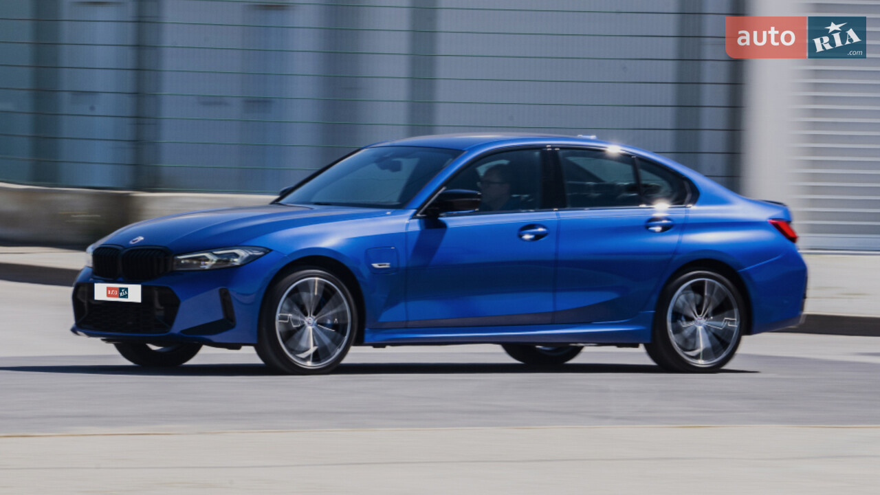 Новий  3 Series G20 (FL) седан - фото 4