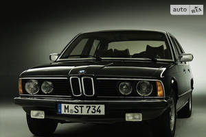 BMW 7-series E23 Седан