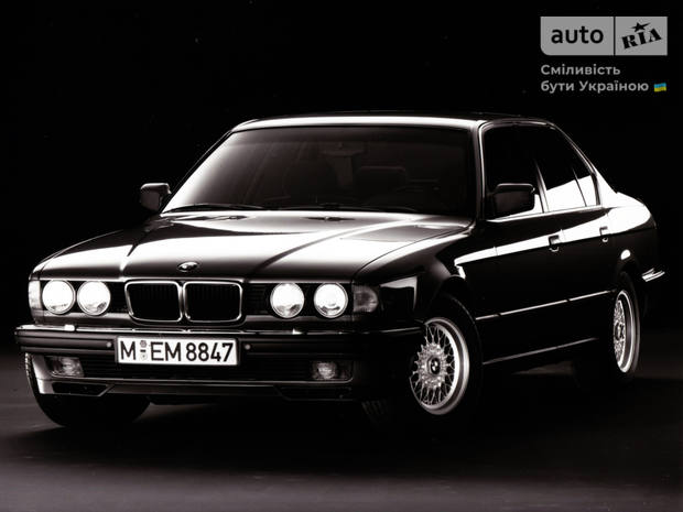 BMW 7 Series E32 (FL) Седан