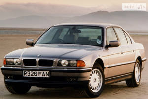 BMW 7-series E38 Седан