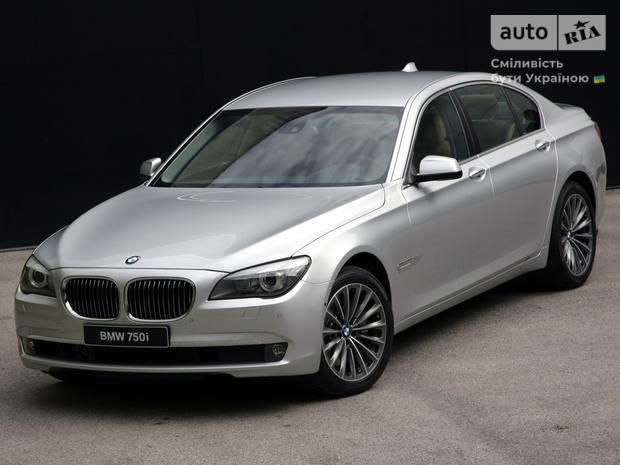 BMW 7 Series F01 Седан