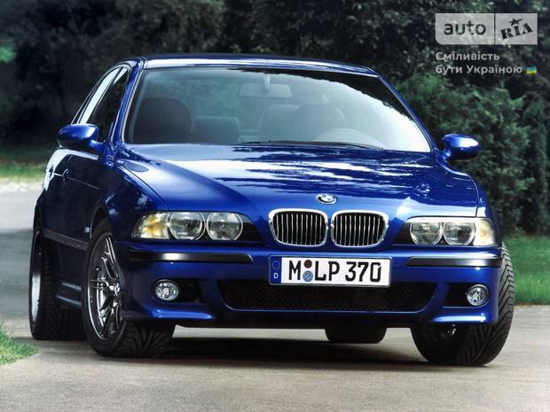 BMW M5 E39 Седан