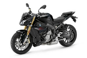 BMW s-1000r II покоління/K47 Мотоцикл