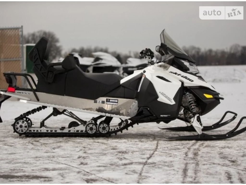 BRP Ski-Doo Base