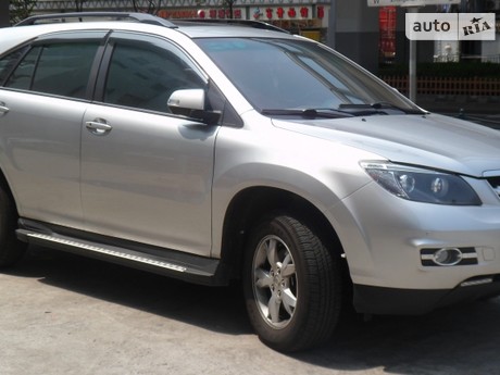 BYD S6