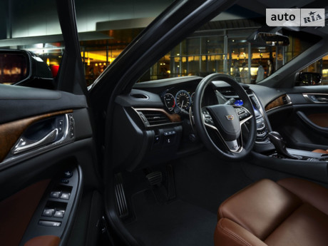 Cadillac CTS 2004