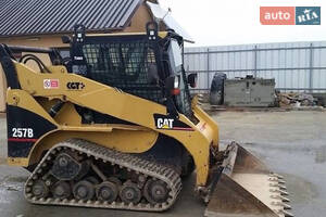 Caterpillar 257 I поколение Минипогрузчик