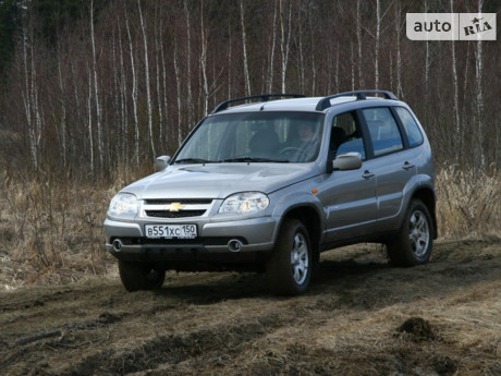 Chevrolet Niva 2012