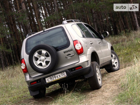 Chevrolet Niva 2005