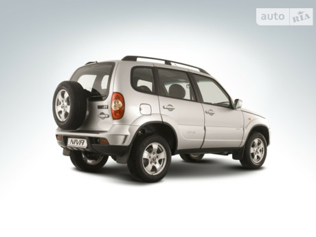 Chevrolet Niva 2012