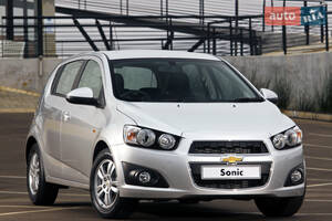 Chevrolet sonic I поколение Хэтчбек
