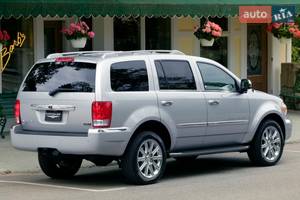 Chrysler aspen I поколение Внедорожник