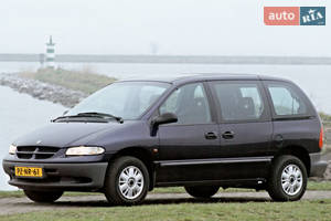 Chrysler voyager III поколение Минивэн