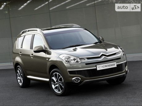 Citroen C-Crosser 2012