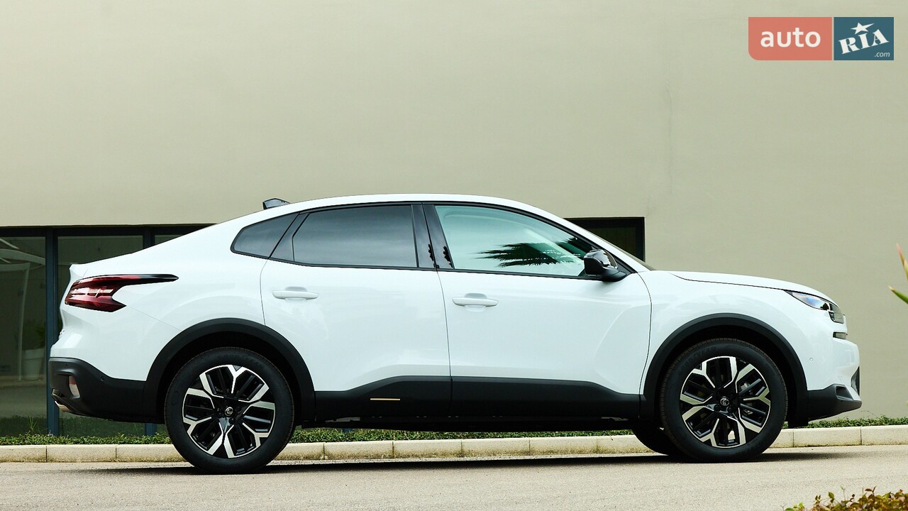 Citroen C4 X 1 поколение (FL) фастбэк - фото 2