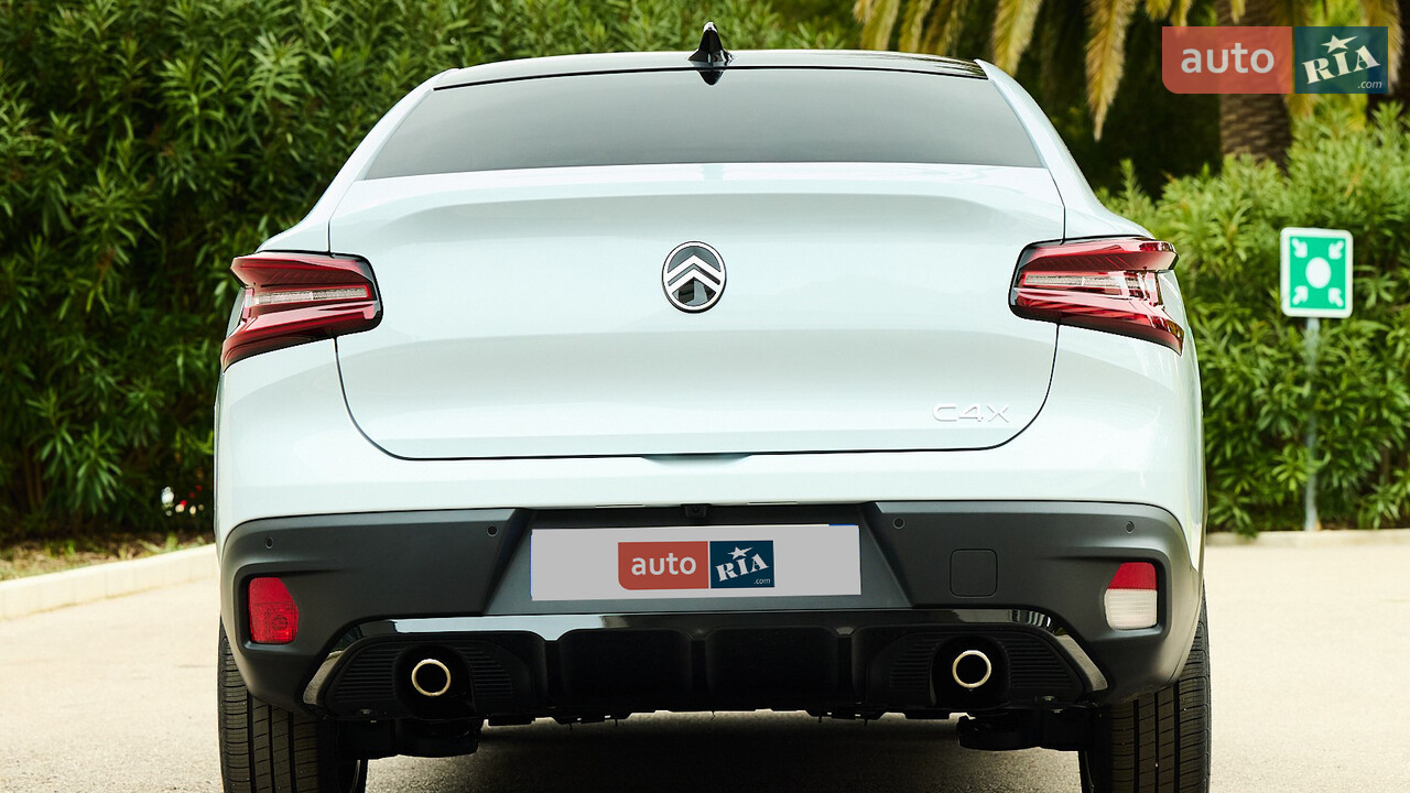 Citroen C4 X 1 поколение (FL) фастбэк - фото 3