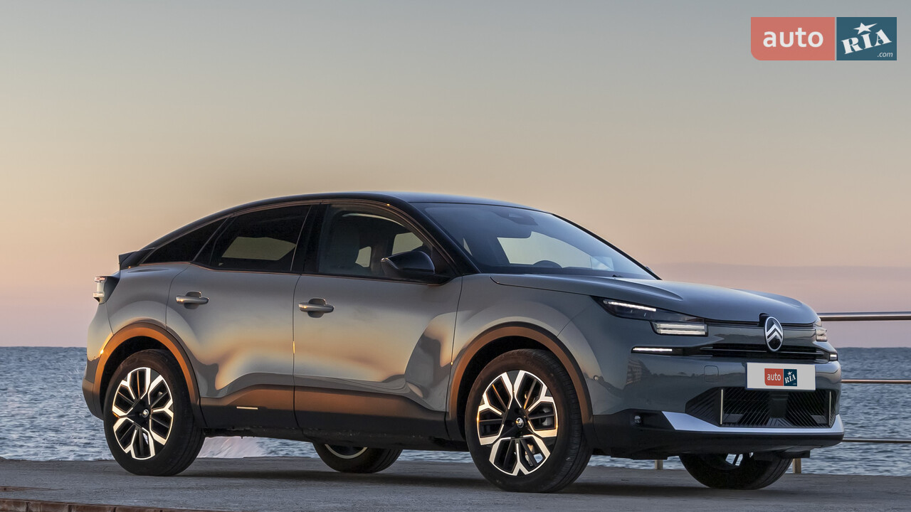 Новый  C4 3 поколение (FL) кроссовер-купе - фото 7