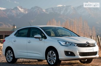 citroen c4 или opel astra 2013