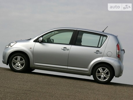 Daihatsu Sirion 2001 Daihatsu Sirion 2001