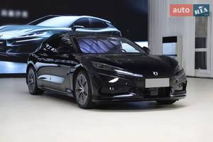 Denza z9-gt I покоління Ліфтбек