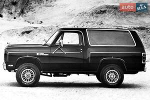 Dodge ramcharger II поколение Внедорожник