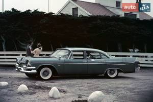 Dodge royal III покоління (FL) Седан