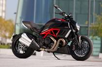 Ducati Diavel Base