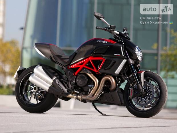 Ducati Diavel I поколение Мотоцикл