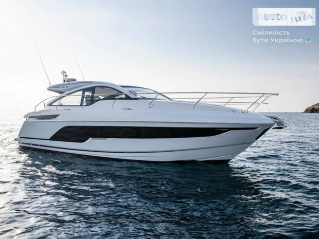 Fairline Targa 43 3-е покоління Яхта