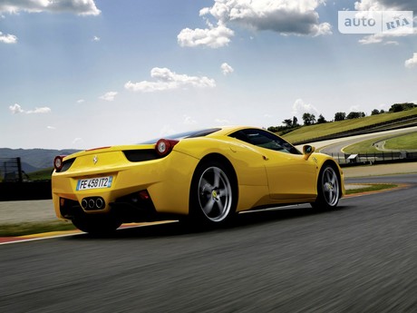 Ferrari 458 Italia 4.5 AMT (578 л.с.) 2013