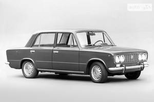 Fiat 124 I покоління Седан